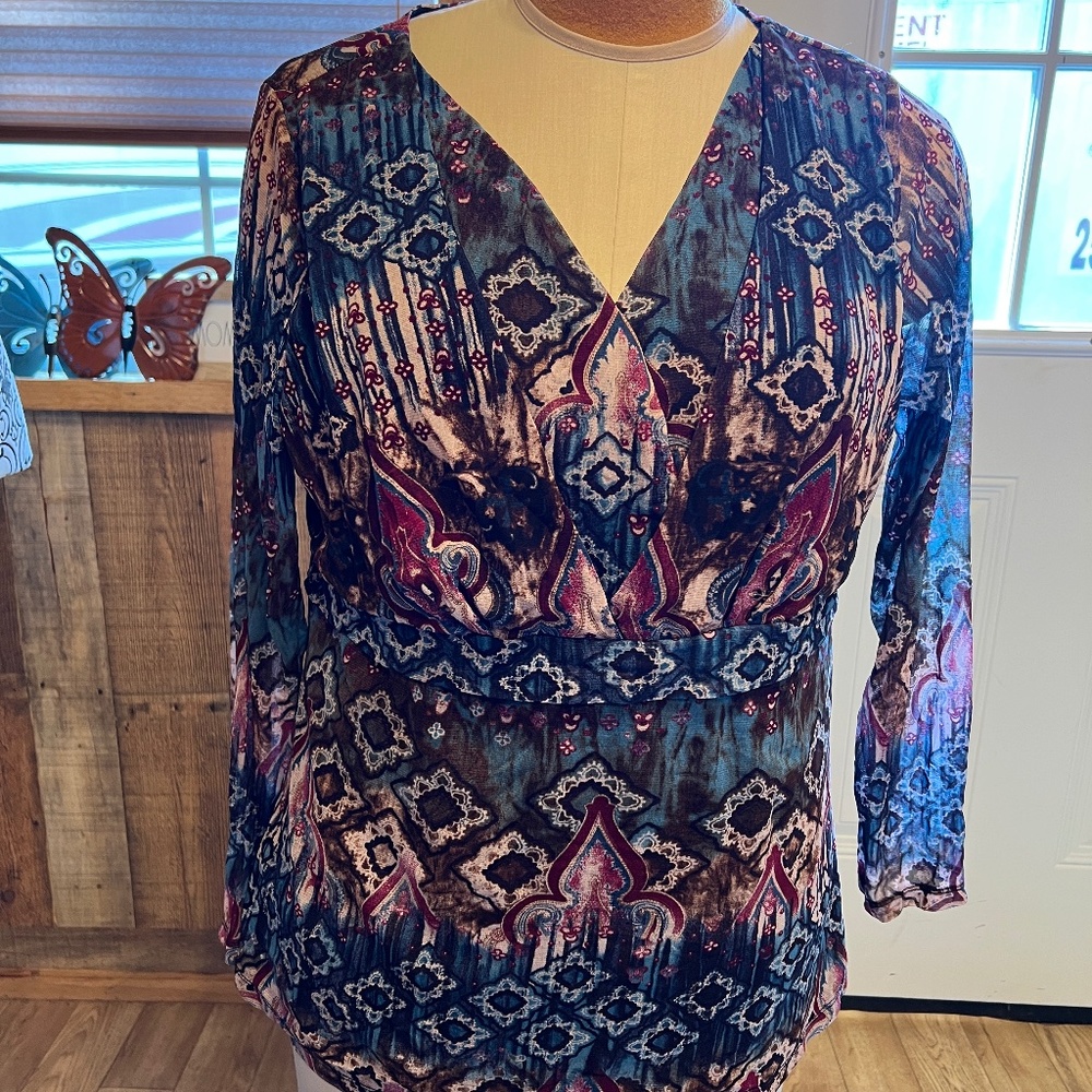 WOMENS LADIES PLUS INC 1X BLOUSE SHIRT TOP BURGUNDY BLUE BROWN